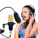 Professional Condenser Microphone with V8 Soundcard Best Price in Sri Lanka From Dealhub.lk